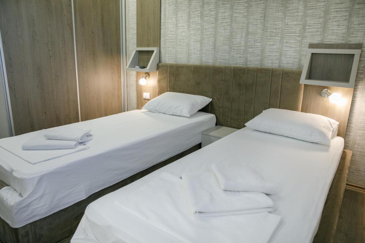 Fine Suites Nis Exterior foto